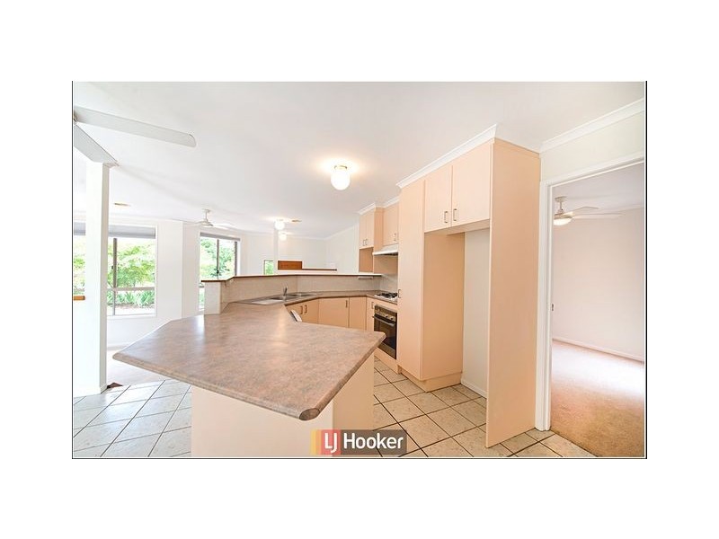 2 Phelp Court, Amaroo ACT 2914