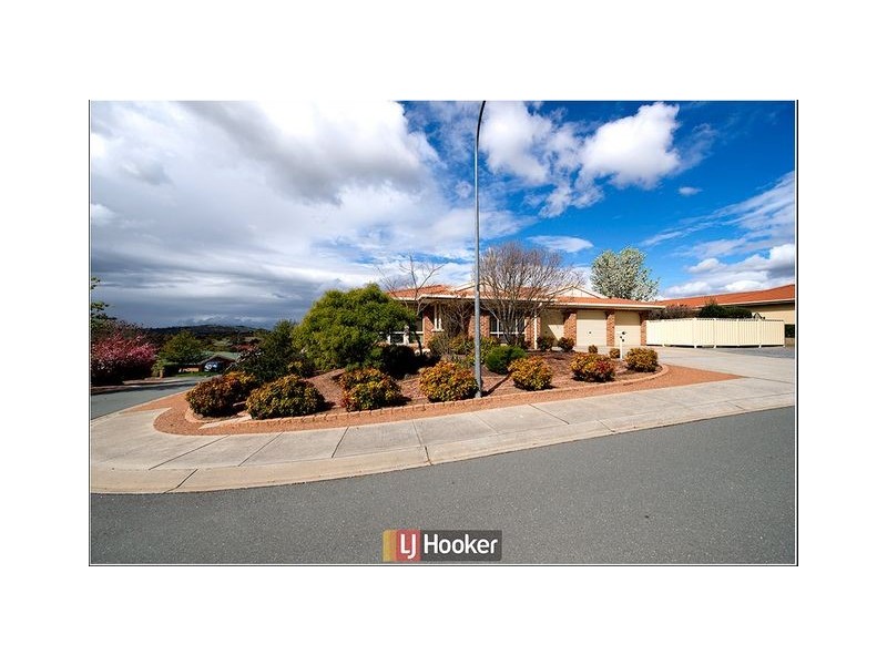 40 Tipiloura Street, Ngunnawal ACT 2913