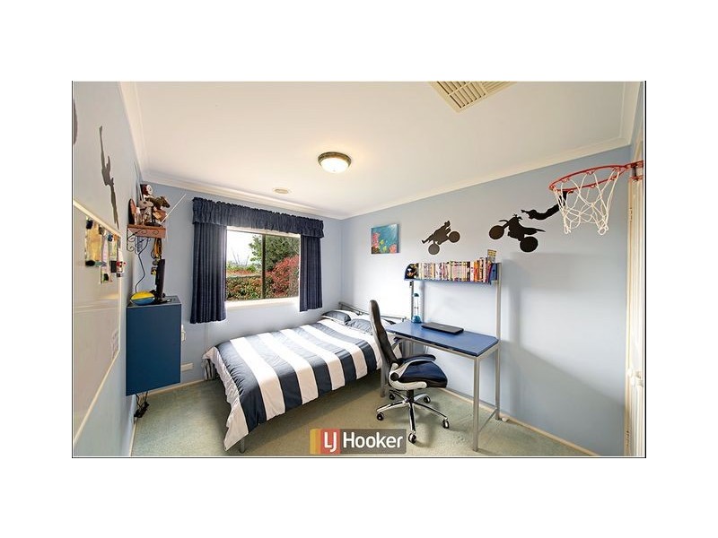 40 Tipiloura Street, Ngunnawal ACT 2913