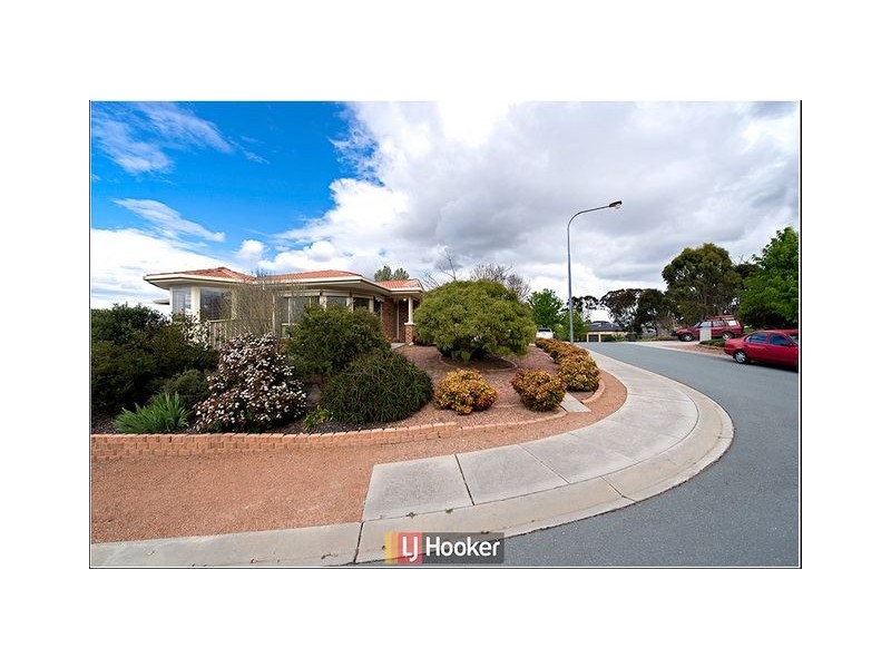 40 Tipiloura Street, Ngunnawal ACT 2913