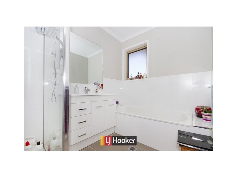 40 Irinyili Street, Bonner ACT 2914
