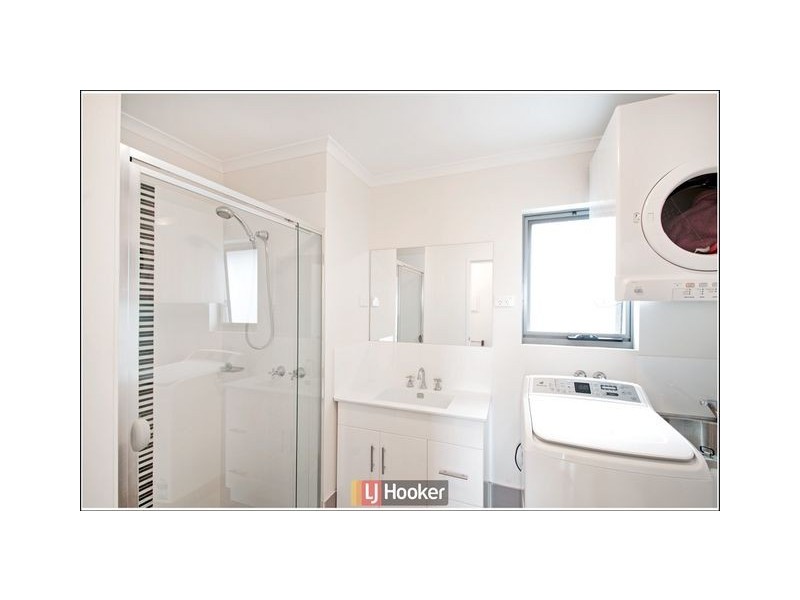 1/75 Elizabeth Jolley Street, Franklin ACT 2913