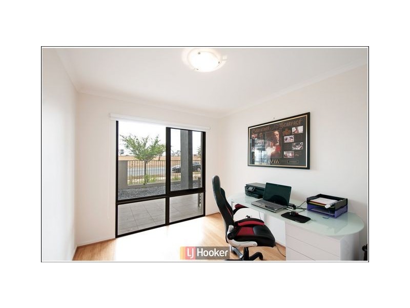 1/75 Elizabeth Jolley Street, Franklin ACT 2913