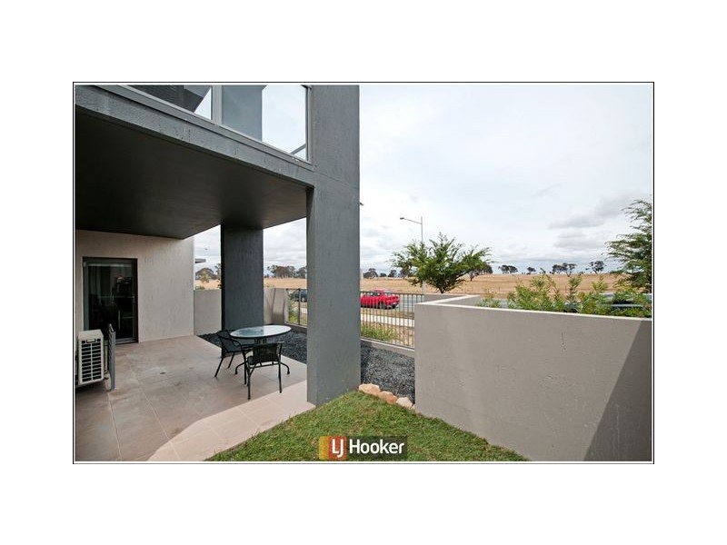 1/75 Elizabeth Jolley Street, Franklin ACT 2913