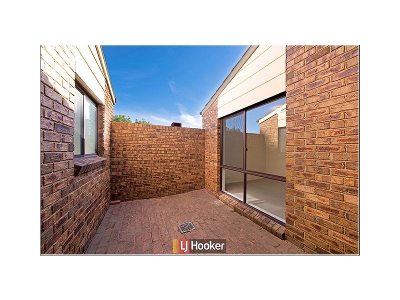 4 Yerra Court, Ngunnawal ACT 2913