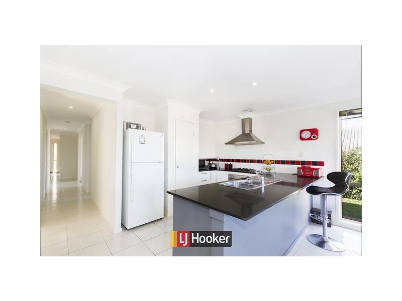 5 Dinah Street, Bonner ACT 2914