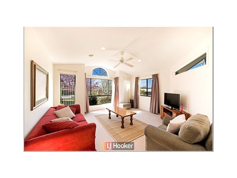 10 Rowley Place, Nicholls ACT 2913