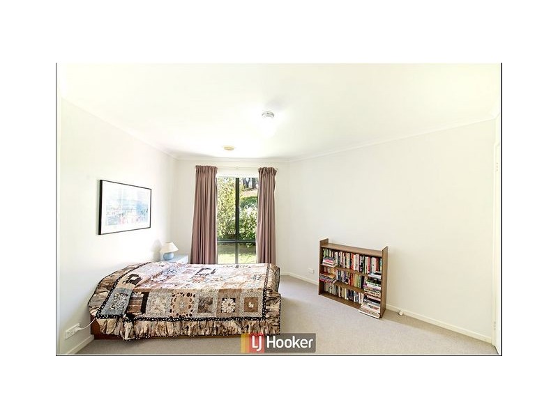 10 Rowley Place, Nicholls ACT 2913