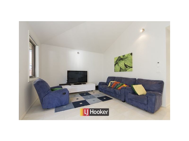 51 Helen Leonard Crescent, Forde ACT 2914