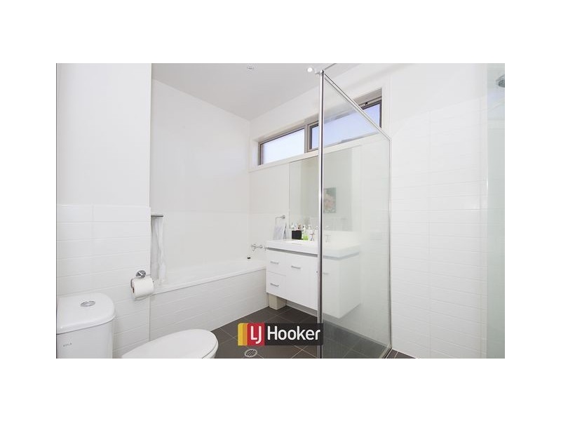 51 Helen Leonard Crescent, Forde ACT 2914