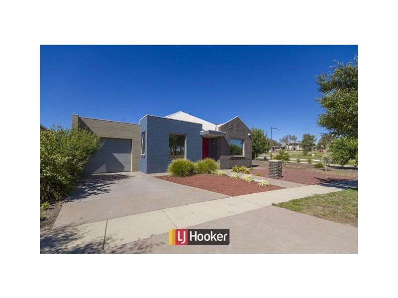 51 Helen Leonard Crescent, Forde ACT 2914