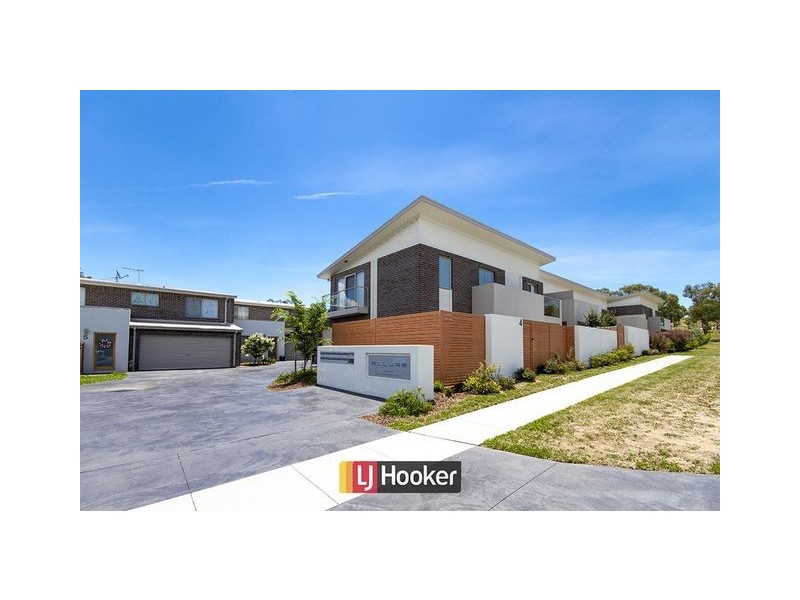 2/50 Victoria Owen Street, Casey ACT 2913