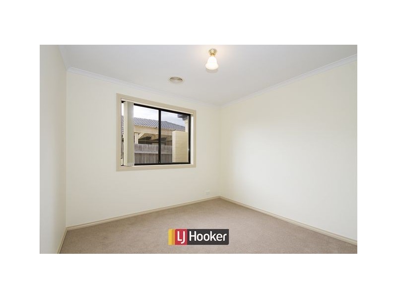 12 John Winter Street, Gungahlin ACT 2912