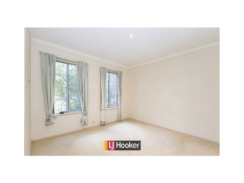 17 Elyard Place, Dunlop ACT 2615