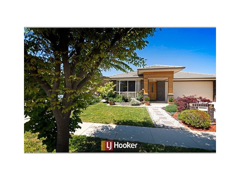 6 Hesba Brinsmead Street, Franklin ACT 2913