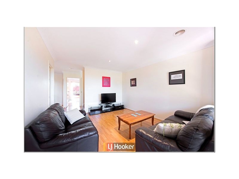 4/8 Biddell Place, Nicholls ACT 2913