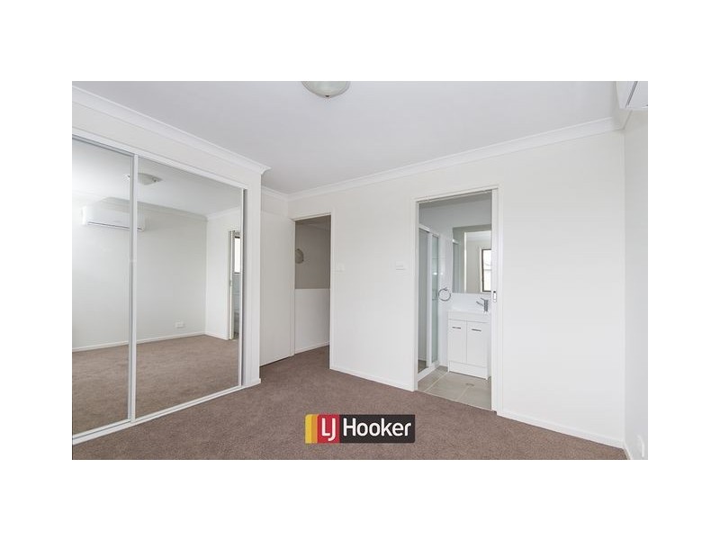 15/293 Flemington Road, Franklin ACT 2913