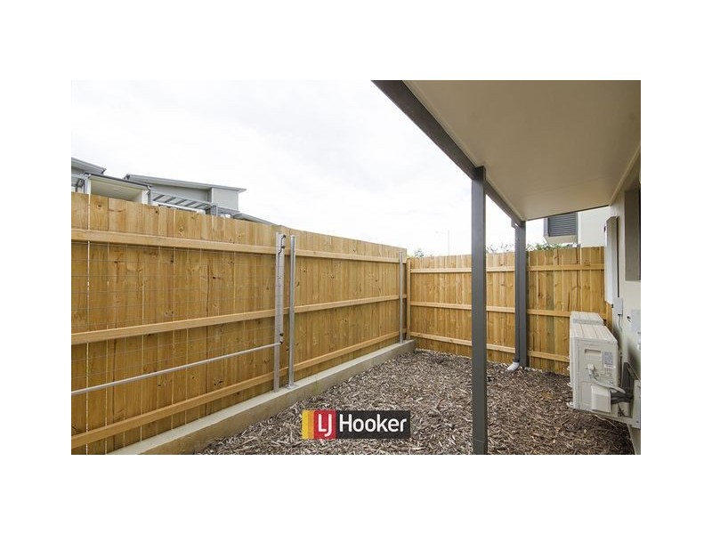 15/293 Flemington Road, Franklin ACT 2913