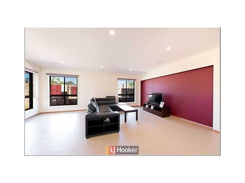 67 Stowport Avenue, Crace ACT 2911
