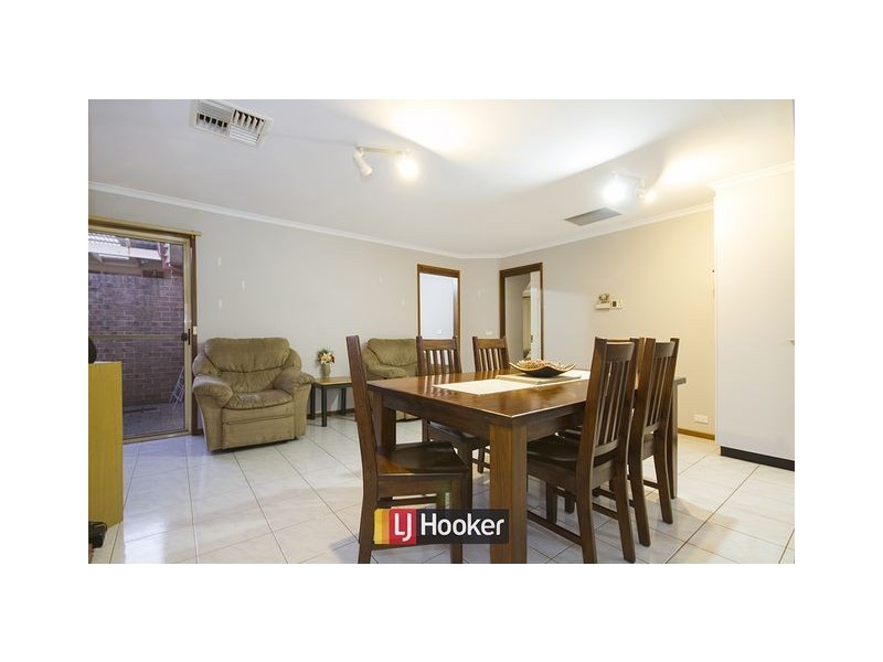 8 Bunya Close, Palmerston ACT 2913