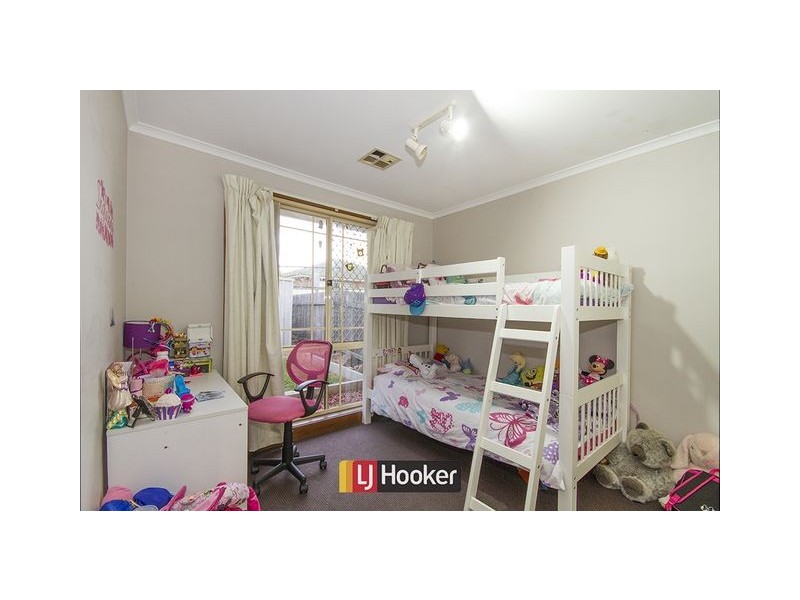 8 Bunya Close, Palmerston ACT 2913