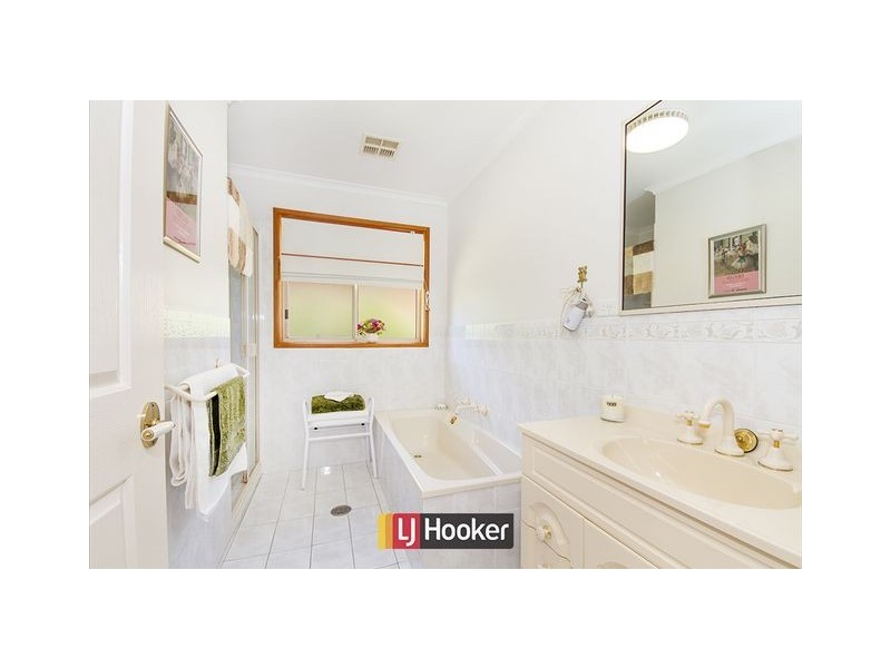 2 Spec Place, Palmerston ACT 2913