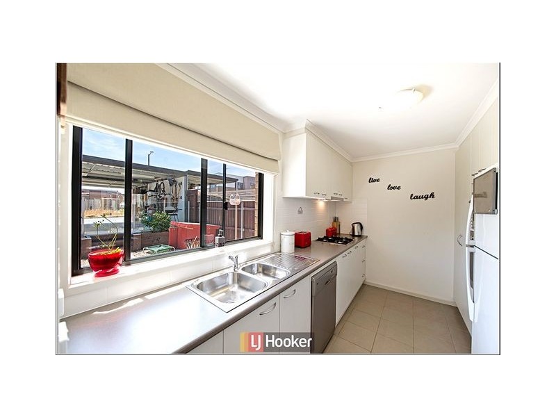 32 Hibberd Crescent, Forde ACT 2914