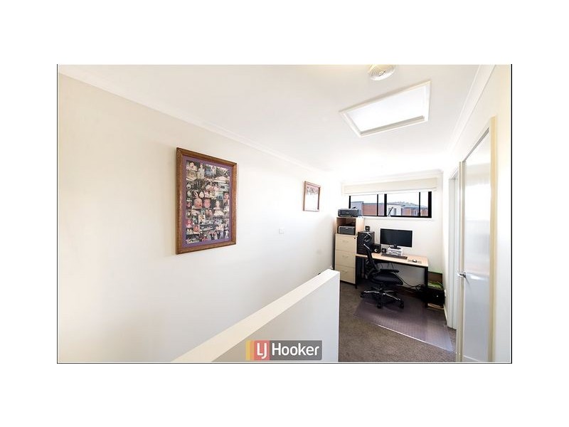 32 Hibberd Crescent, Forde ACT 2914