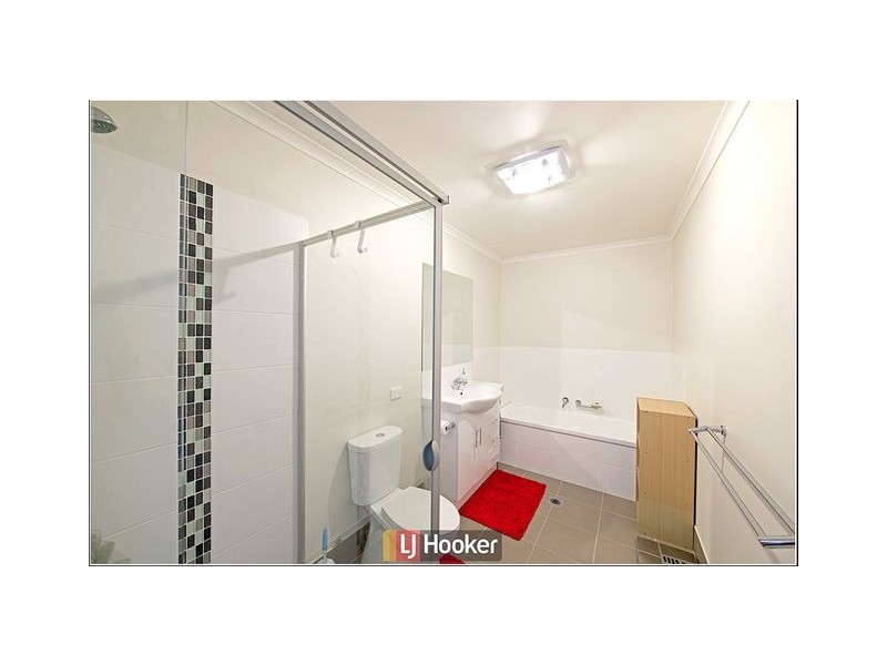 32 Hibberd Crescent, Forde ACT 2914