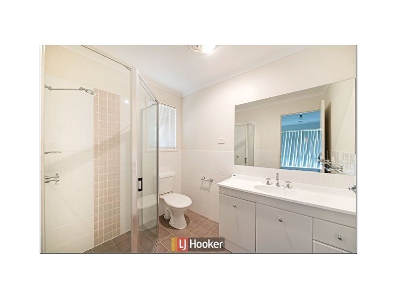 6 Sarre Street, Gungahlin ACT 2912