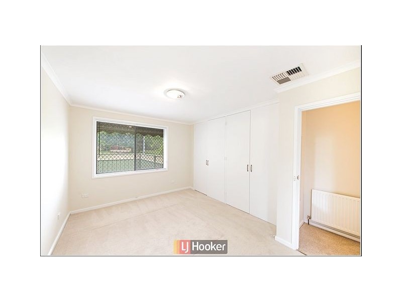 2 Clement Place, Macgregor ACT 2615