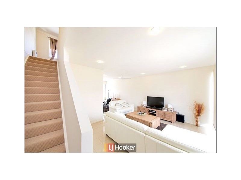 11 Quain Street, Crace ACT 2911