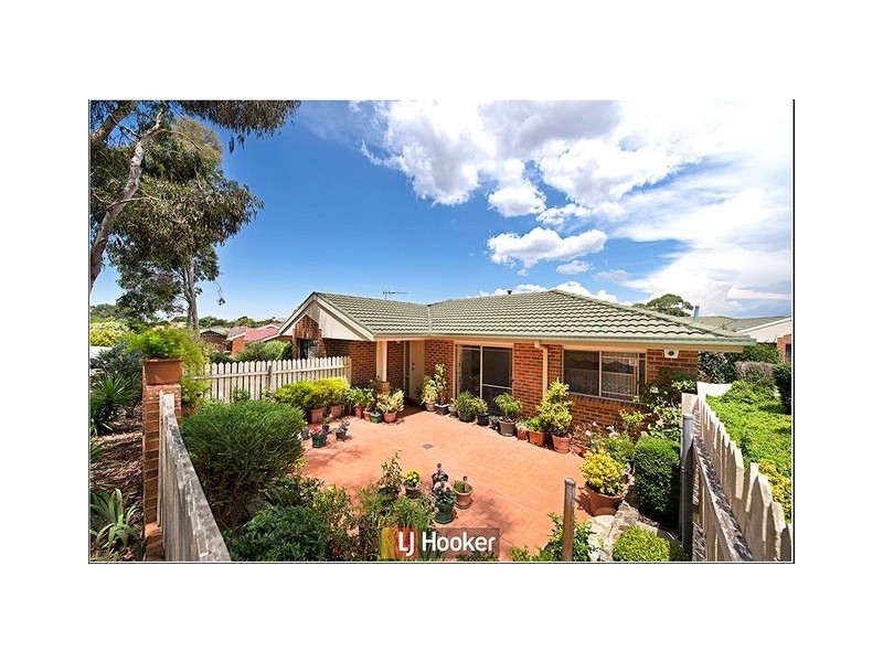 2/11 Biddell Place, Nicholls ACT 2913