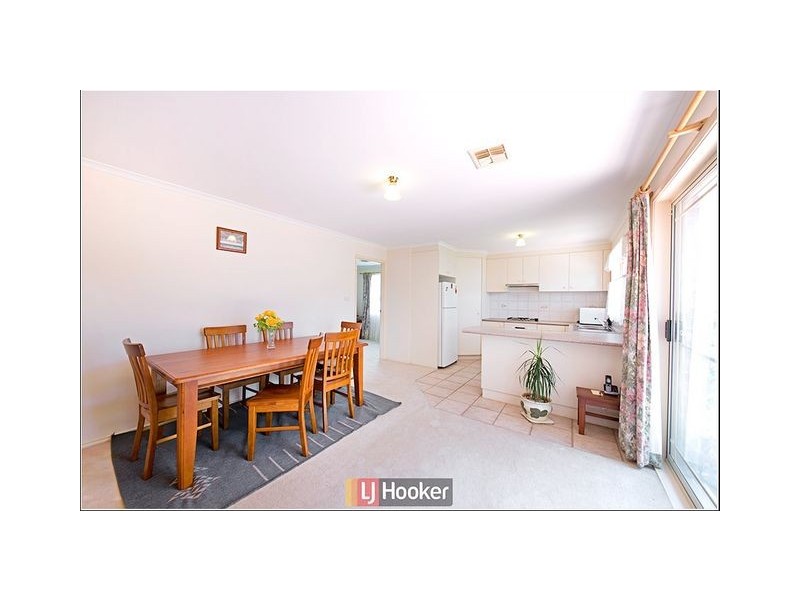 2/11 Biddell Place, Nicholls ACT 2913