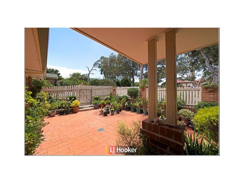 2/11 Biddell Place, Nicholls ACT 2913