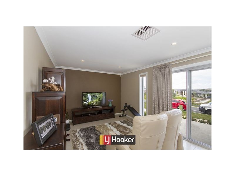 185 Plimsoll Drive, Casey ACT 2913