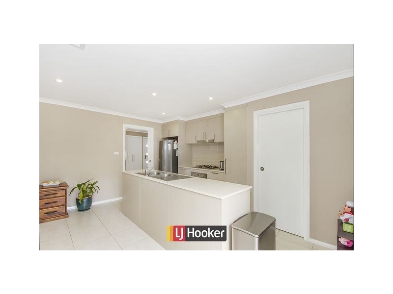 185 Plimsoll Drive, Casey ACT 2913