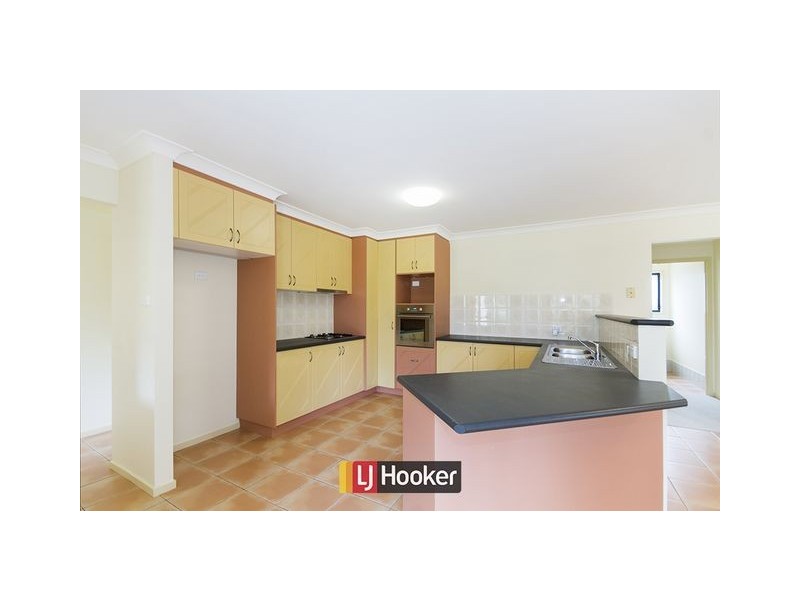21 Robinia Place, Jerrabomberra NSW 2619