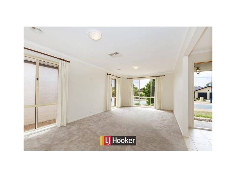 23 Marie Dalley Street, Gungahlin ACT 2912