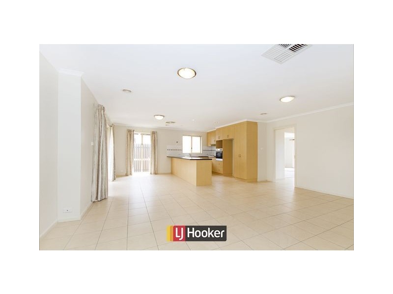 23 Marie Dalley Street, Gungahlin ACT 2912