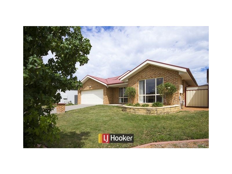 23 Marie Dalley Street, Gungahlin ACT 2912