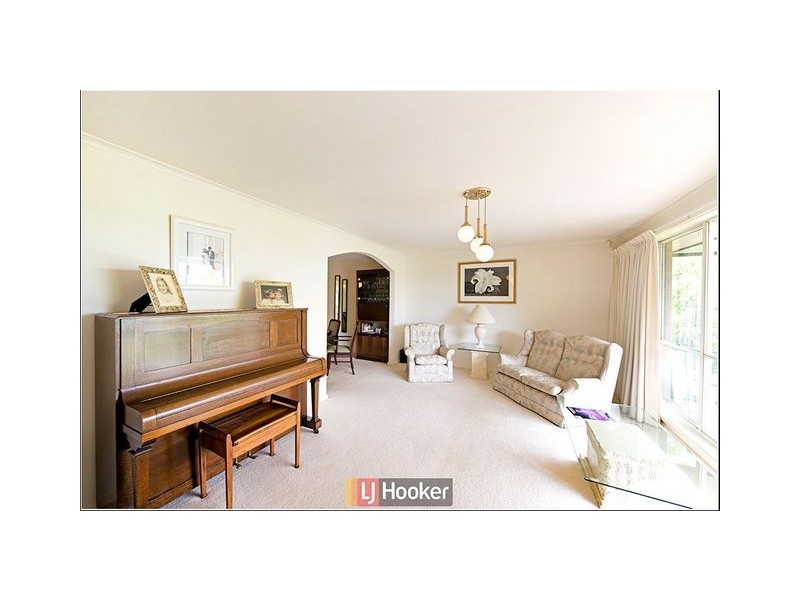 4 Dobinson Place, Flynn ACT 2615