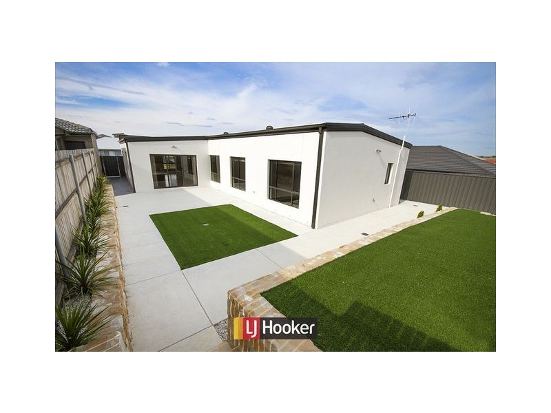 110 Essie Coffey Street, Bonner ACT 2914