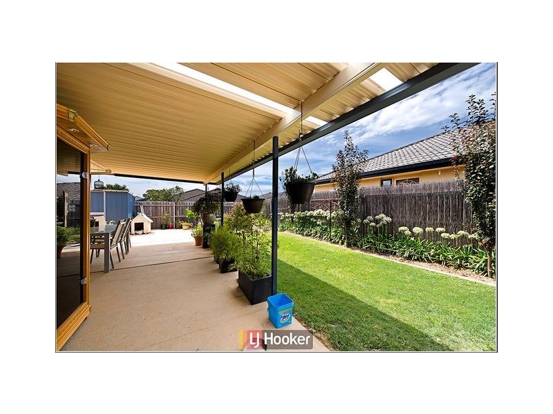 353 Gundaroo Drive, Gungahlin ACT 2912