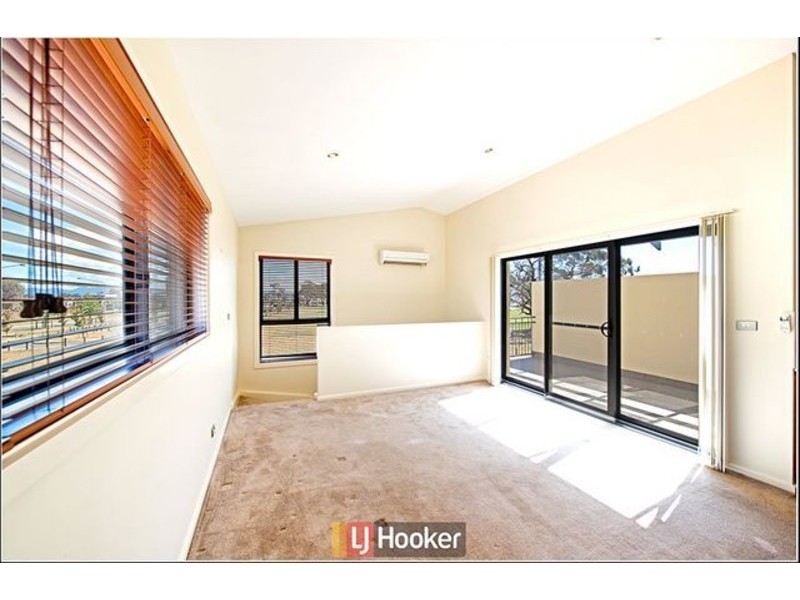 111 Katoomba Street, Harrison ACT 2914