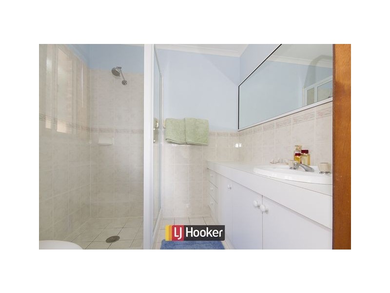32 Sentry Crescent, Palmerston ACT 2913