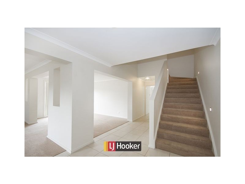 40 Jeanne Young Circuit, Mckellar ACT 2617