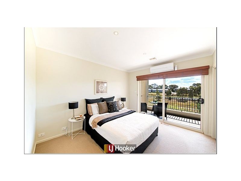 14 Megalong Crescent, Harrison ACT 2914