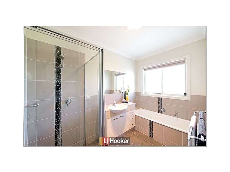 14 Megalong Crescent, Harrison ACT 2914