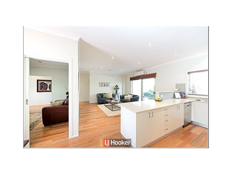 14 Megalong Crescent, Harrison ACT 2914